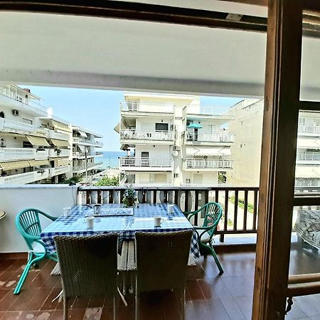 Perea Beach And Sea View Apartment Peraía Eksteriør billede