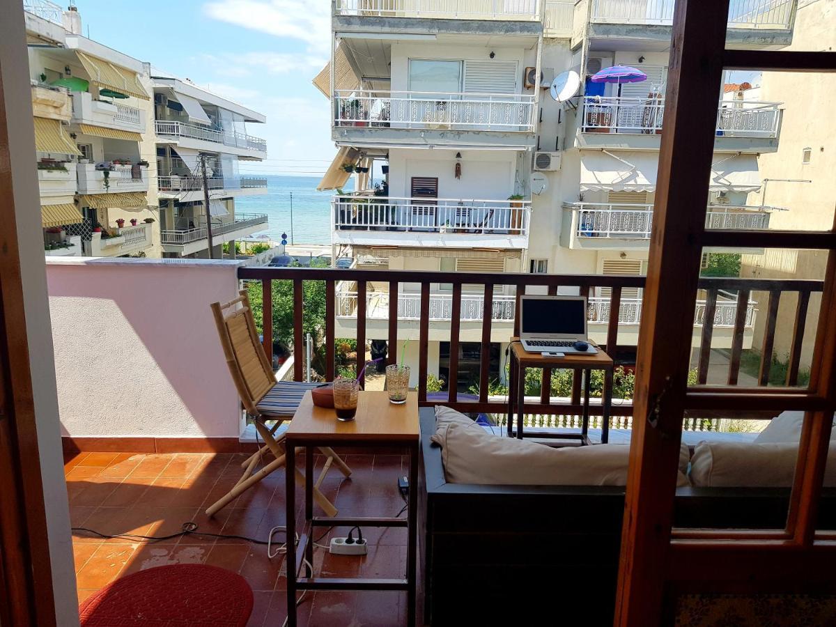 Perea Beach And Sea View Apartment Peraía Eksteriør billede